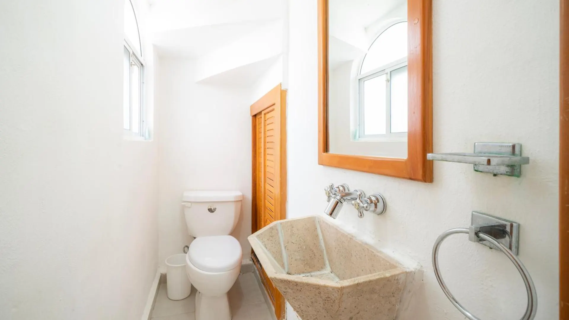 3 Bedroom Condo With Pool - Playacar Phase II - At Quintas Pakal Complex 21 Playa del Carmen Mexico